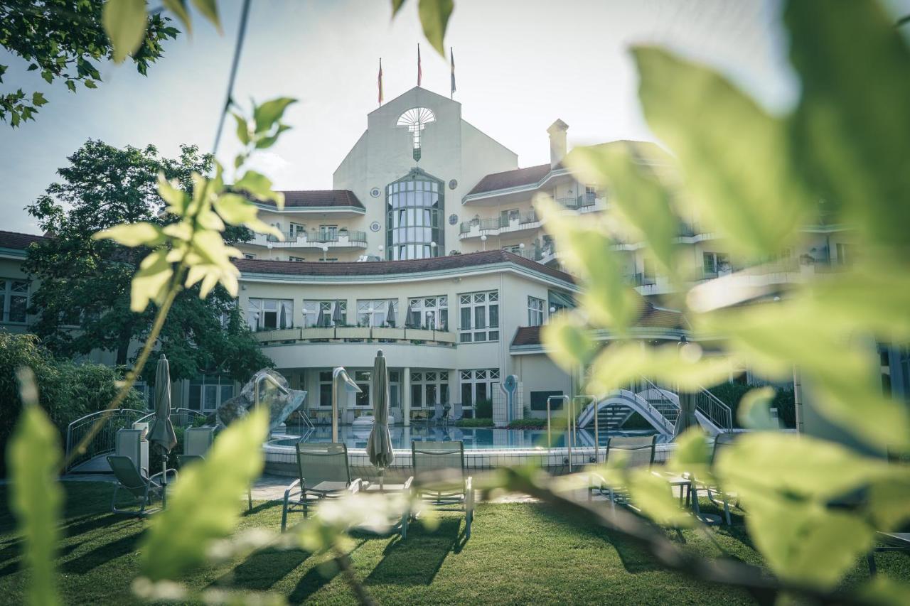 Reduce Hotel Thermal Adults Only Bad Tatzmannsdorf Zewnętrze zdjęcie
